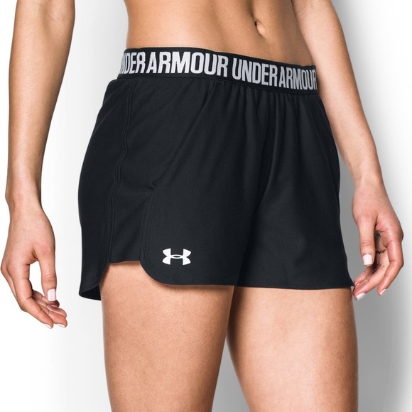 Under Armour Pants - 💞3/$25💞Black and Grey Under Armour Shorts